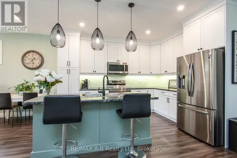 172 Hooper Street St. Marys ON N4X 0C1