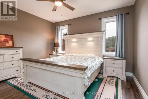 172 Hooper Street St. Marys ON N4X 0C1