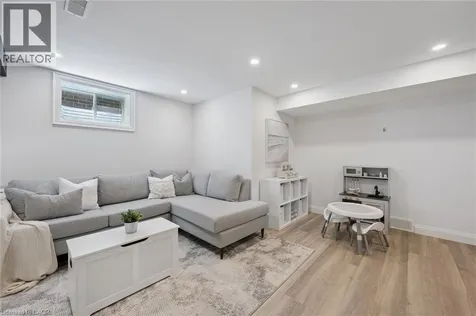 130 Woodberry Street Elmira ON N3B 0E3