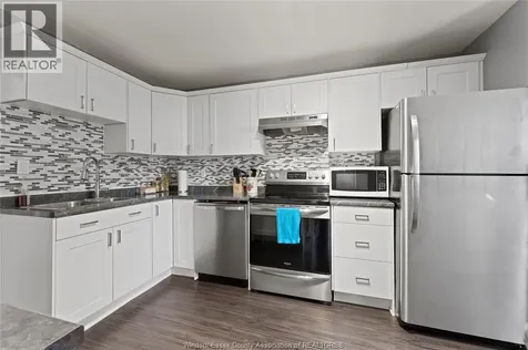 729 William Street Tecumseh ON N8N 2A2