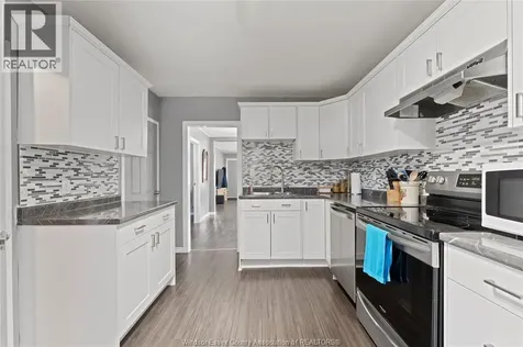 729 William Street Tecumseh ON N8N 2A2