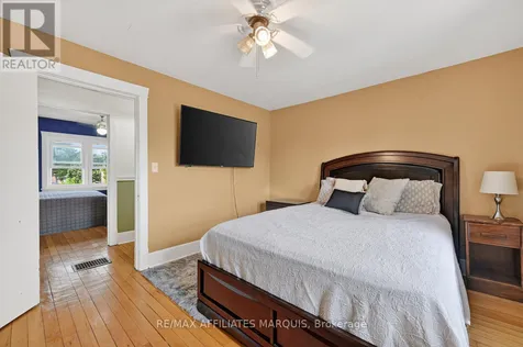 53 Smiths Falls Avenue Smiths Falls ON K7A 3B2
