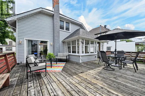 53 Smiths Falls Avenue Smiths Falls ON K7A 3B2