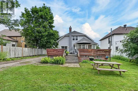 53 Smiths Falls Avenue Smiths Falls ON K7A 3B2