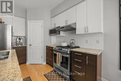 255 Shinleaf Crescent Ottawa ON K1W 0J2