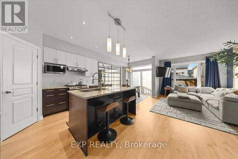 255 Shinleaf Crescent Ottawa ON K1W 0J2