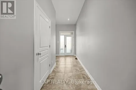 255 Shinleaf Crescent Ottawa ON K1W 0J2