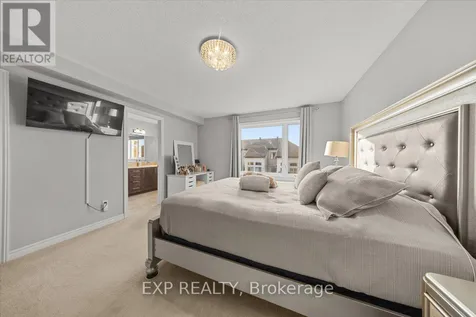 255 Shinleaf Crescent Ottawa ON K1W 0J2