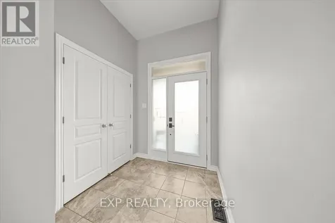 255 Shinleaf Crescent Ottawa ON K1W 0J2