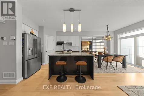 255 Shinleaf Crescent Ottawa ON K1W 0J2