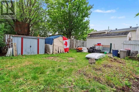 95 Seabrooke Drive Ottawa ON K2L 2H9
