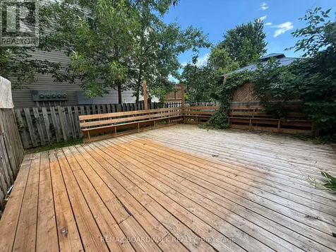 11 Meadowbreeze Drive Ottawa ON K2M 2L6