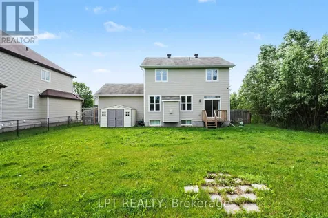 Waterdown 6548 Street North Ottawa ON K4P 0E7