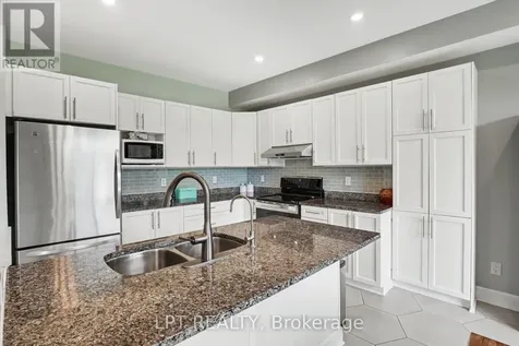 Waterdown 6548 Street North Ottawa ON K4P 0E7