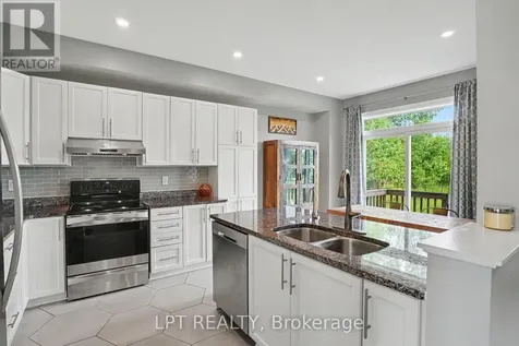 Waterdown 6548 Street North Ottawa ON K4P 0E7