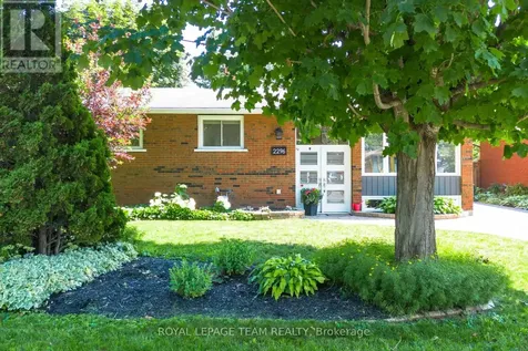 2296 Kay Street Ottawa ON K2C 1J7