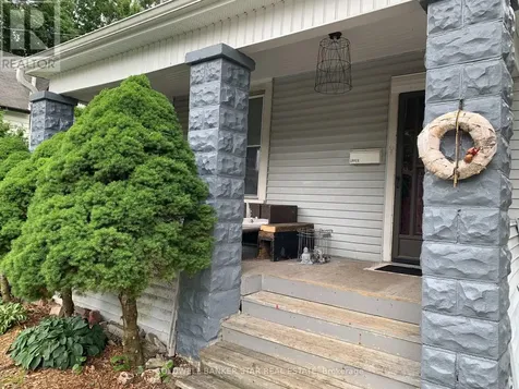 40 Barnes Street St. Thomas ON N5R 2V5