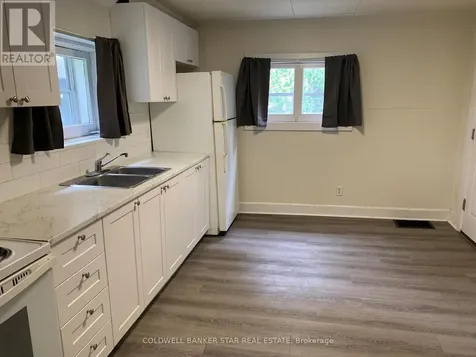 40 Barnes Street St. Thomas ON N5R 2V5
