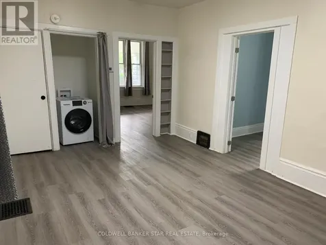 40 Barnes Street St. Thomas ON N5R 2V5