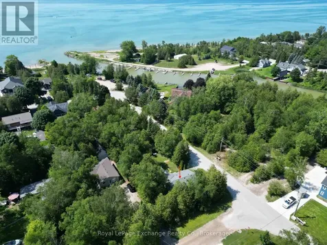 259 St. Arnaud Street Huron-kinloss ON N0G 2R0