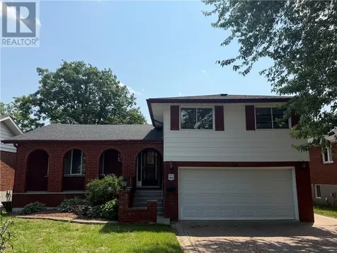 34 Village Crescent Greater Sudbury ON P3A 4X9