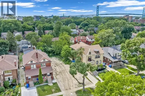 421 Partington Avenue Windsor ON N8W 3S1
