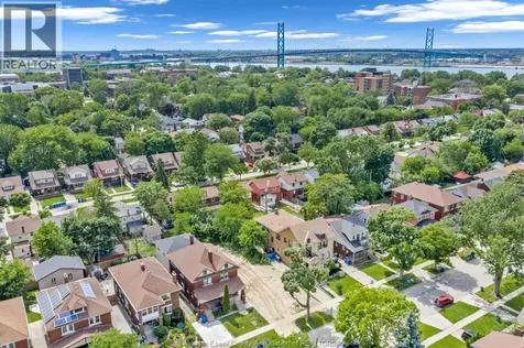 421 Partington Avenue Windsor ON N8W 3S1