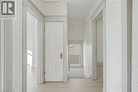 39 Fielden Avenue Port Colborne ON L3K 4S8