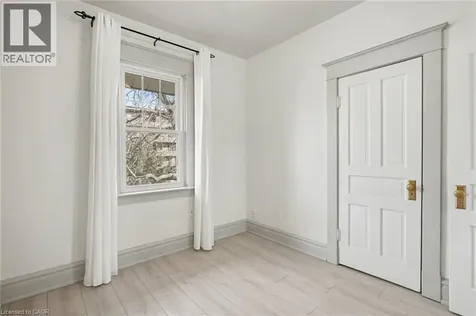 39 Fielden Avenue Port Colborne ON L3K 4S8