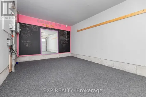 960 Messor Crescent Ottawa ON K2S 0L7