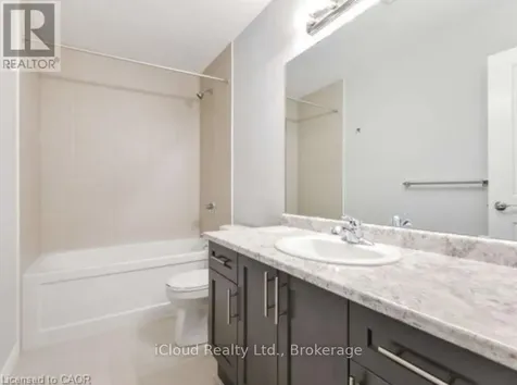 66 Cittadella Boulevard Hamilton ON L0R 1P0