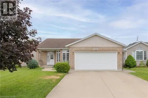 8034 Pinellas Park Drive Niagara Falls ON L2H 3B2