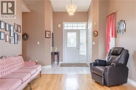 8034 Pinellas Park Drive Niagara Falls ON L2H 3B2