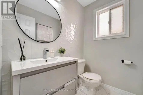35 Dubrick Crescent Kitchener ON N2E 4A7