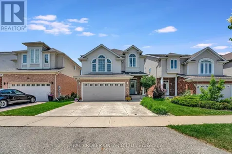 35 Dubrick Crescent Kitchener ON N2E 4A7