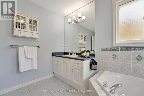 35 Dubrick Crescent Kitchener ON N2E 4A7