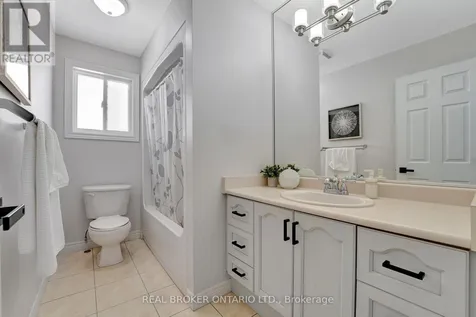 35 Dubrick Crescent Kitchener ON N2E 4A7
