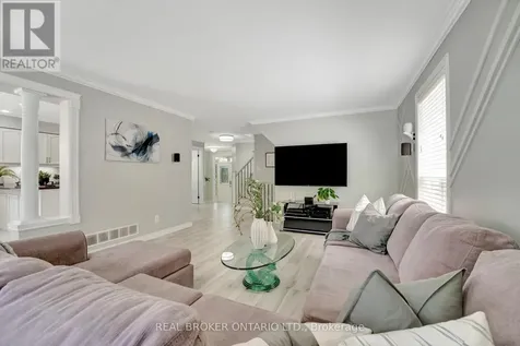 35 Dubrick Crescent Kitchener ON N2E 4A7