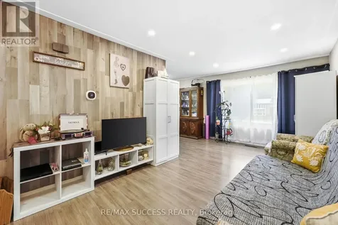 97 Blythwood Road Waterloo ON N2L 4A1