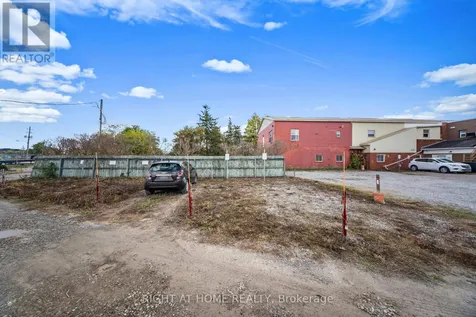 28-30 King Street West Haldimand ON N0A 1H0