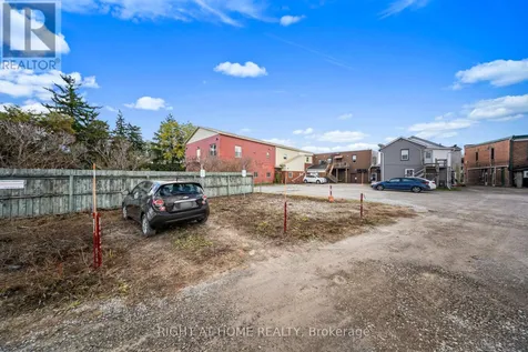 28-30 King Street West Haldimand ON N0A 1H0