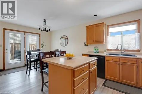 15 Erin Court Aylmer ON N5H 3G6