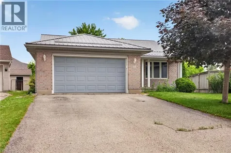 15 Erin Court Aylmer ON N5H 3G6