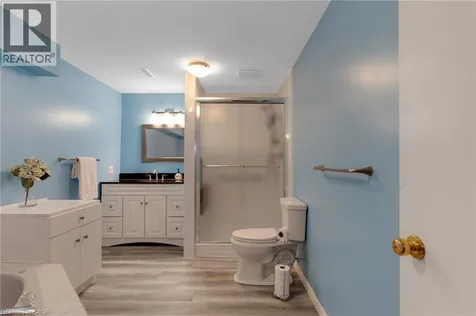 15 Erin Court Aylmer ON N5H 3G6