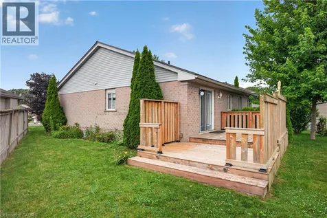 15 Erin Court Aylmer ON N5H 3G6
