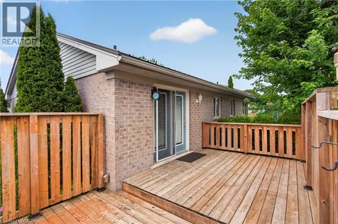 15 Erin Court Aylmer ON N5H 3G6
