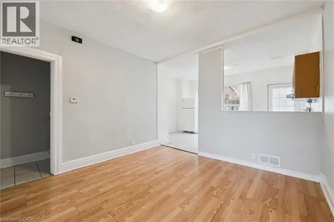 126 Wellington Street North Kitchener ON N2H 5K1