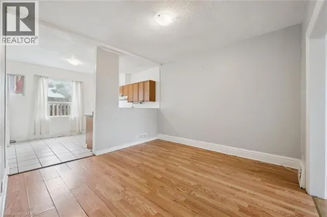 126 Wellington Street North Kitchener ON N2H 5K1