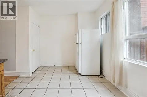 126 Wellington Street North Kitchener ON N2H 5K1