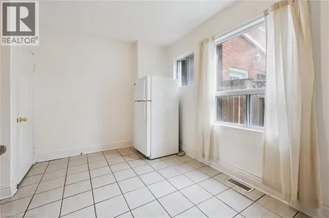 126 Wellington Street North Kitchener ON N2H 5K1